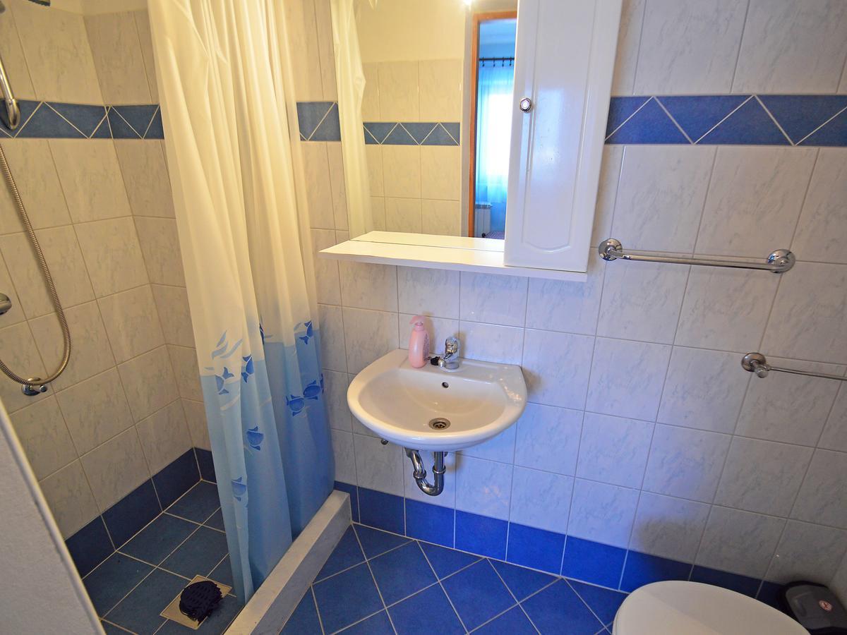 Apartment Cvjetko By Interhome Rakalj Esterno foto